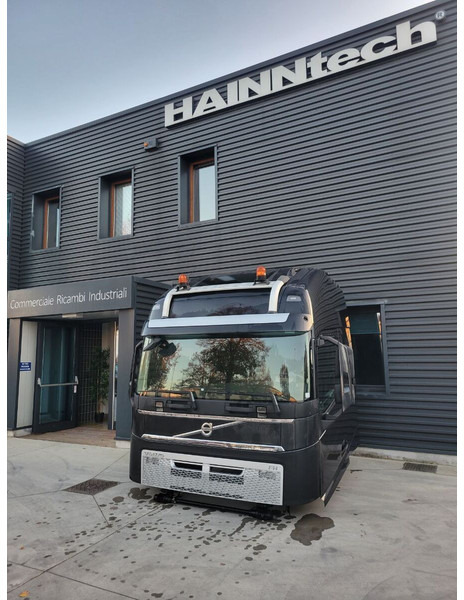 Volvo FH Globetrotter XL - Kabina a interiér pro Nákladní auto: obrázek 3 Volvo FH Globetrotter XL - Kabina a interiér pro Nákladní auto: obrázek 3