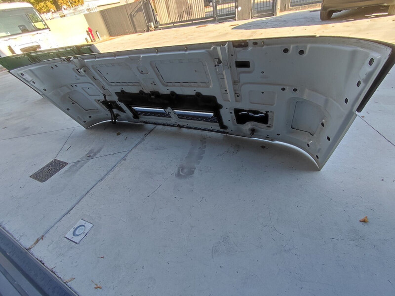 Volvo FH13 FH16 - Nárazník pro Nákladní auto: obrázek 5 Volvo FH13 FH16 - Nárazník pro Nákladní auto: obrázek 5