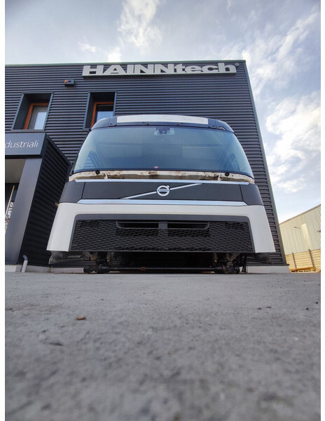 Volvo L2 H2 - Kabina a interiér pro Nákladní auto: obrázek 1 Volvo L2 H2 - Kabina a interiér pro Nákladní auto: obrázek 1