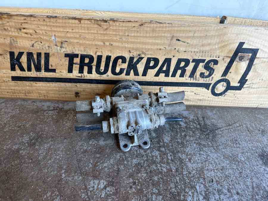 EKERI WABCO VALVE 9735000510 - Ventil pro Přívěs: obrázek 2 EKERI WABCO VALVE 9735000510 - Ventil pro Přívěs: obrázek 2