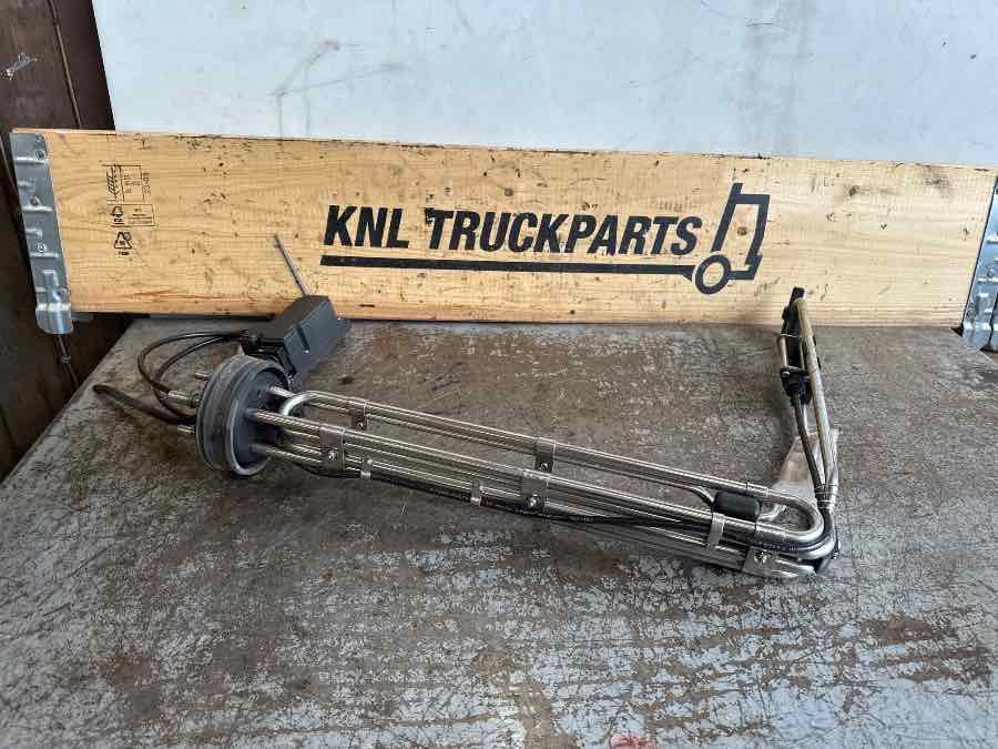 MAN ADBLUE LEVER 81.15408-6102 - Nádrž na AdBlue pro Nákladní auto: obrázek 1 MAN ADBLUE LEVER 81.15408-6102 - Nádrž na AdBlue pro Nákladní auto: obrázek 1