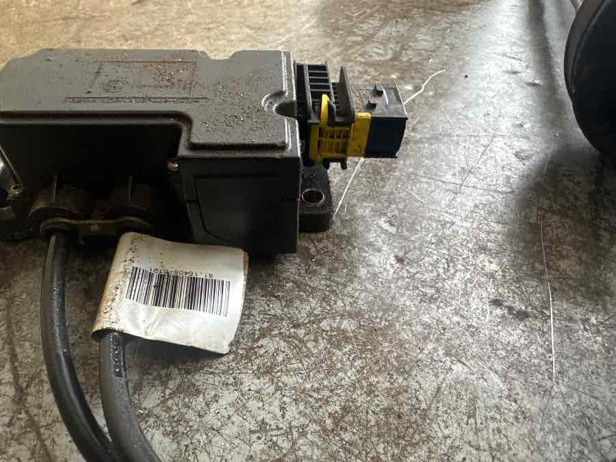 MAN ADBLUE LEVER 81.15408-6102 - Nádrž na AdBlue pro Nákladní auto: obrázek 2 MAN ADBLUE LEVER 81.15408-6102 - Nádrž na AdBlue pro Nákladní auto: obrázek 2