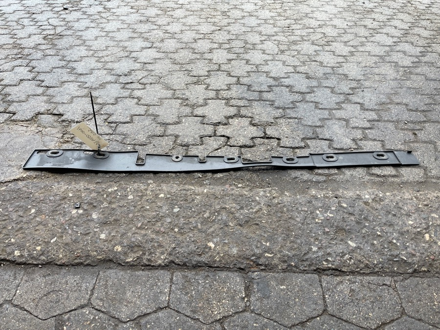 MAN SPOILER 81.41650-0041 - Karoserie a exteriér pro Nákladní auto: obrázek 1 MAN SPOILER 81.41650-0041 - Karoserie a exteriér pro Nákladní auto: obrázek 1