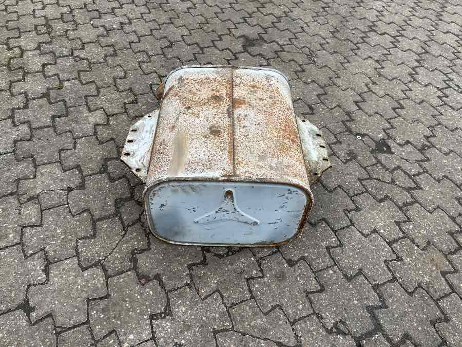 MERCEDES ATEGO 814 EXHAUST - Výfukový systém pro Nákladní auto: obrázek 2 MERCEDES ATEGO 814 EXHAUST - Výfukový systém pro Nákladní auto: obrázek 2
