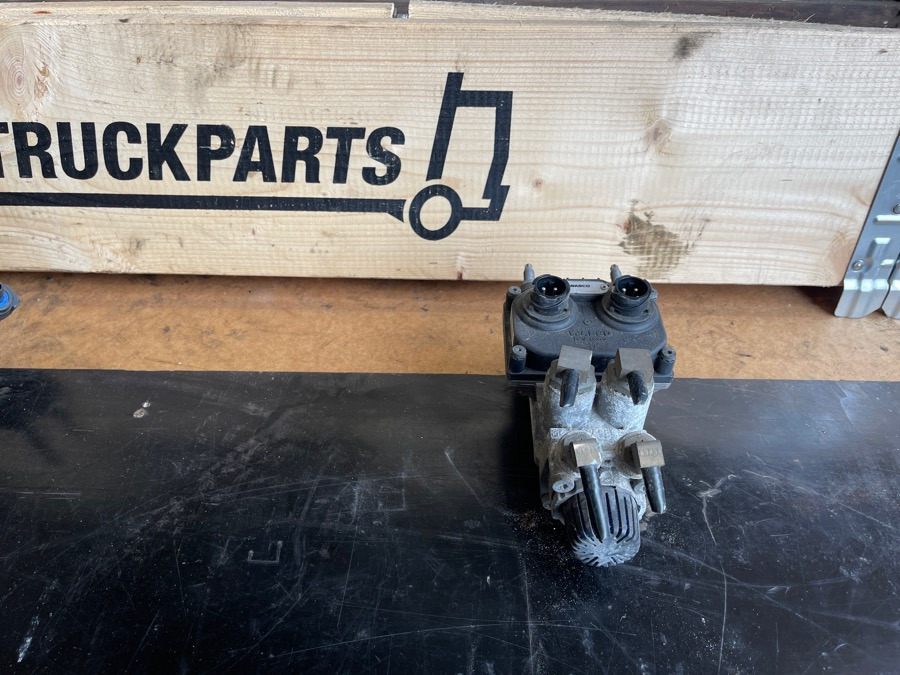 MERCEDES BRAKE VALVE A0034319506 - Brzdový ventil pro Nákladní auto: obrázek 1 MERCEDES BRAKE VALVE A0034319506 - Brzdový ventil pro Nákladní auto: obrázek 1