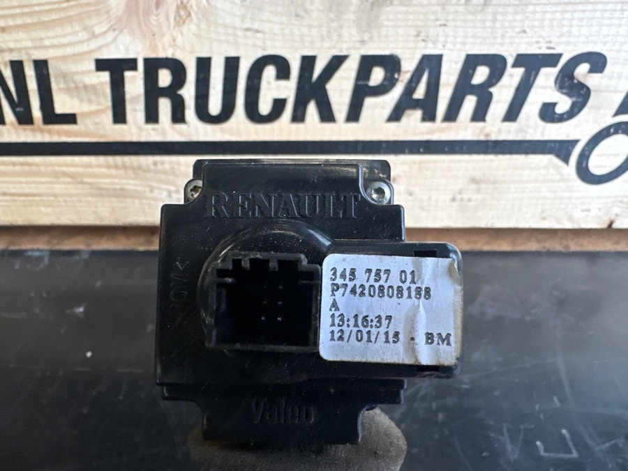 RENAULT LEVER 7420808188 - Kabina a interiér pro Nákladní auto: obrázek 2 RENAULT LEVER 7420808188 - Kabina a interiér pro Nákladní auto: obrázek 2