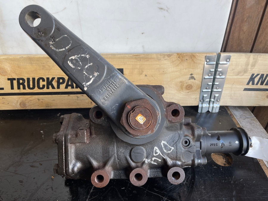RENAULT STEERING GEAR 7421386315 - Ovládání volantem pro Nákladní auto: obrázek 1 RENAULT STEERING GEAR 7421386315 - Ovládání volantem pro Nákladní auto: obrázek 1