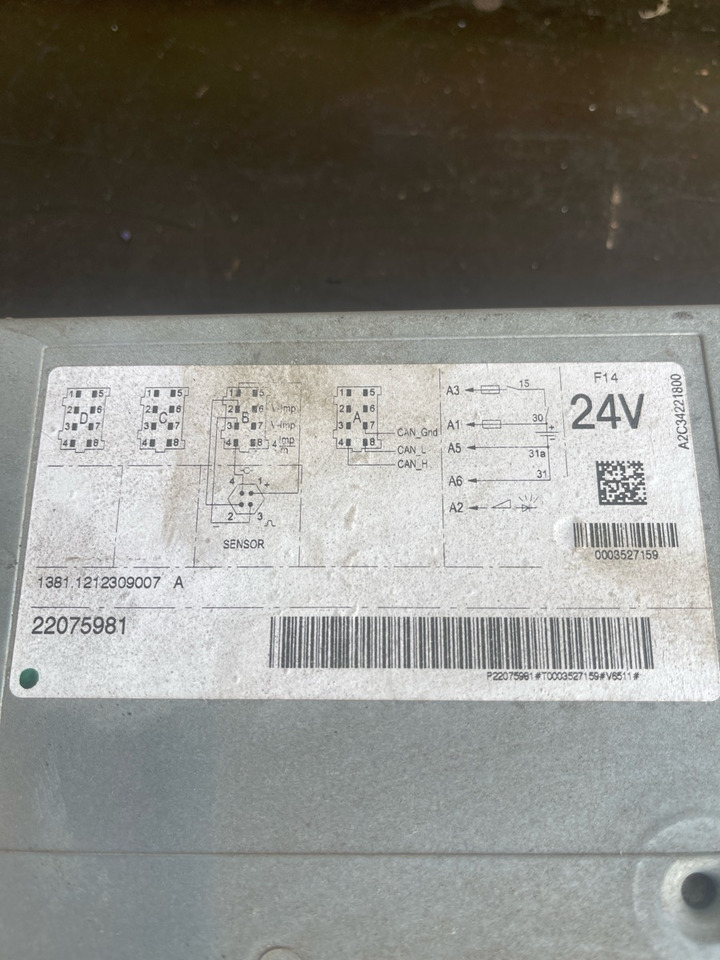 RENAULT TACHO 7422075981 - Kabina a interiér pro Nákladní auto: obrázek 2 RENAULT TACHO 7422075981 - Kabina a interiér pro Nákladní auto: obrázek 2