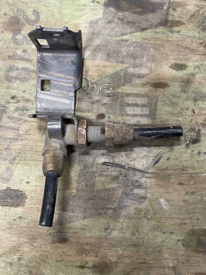 SCANIA 2480321 - Hlava válců pro Nákladní auto: obrázek 1 SCANIA 2480321 - Hlava válců pro Nákladní auto: obrázek 1