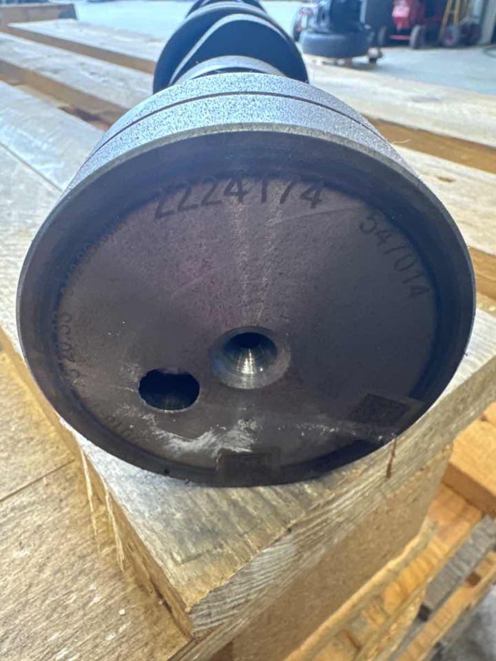 SCANIA CAMSHAFT 2224174 - Motor a díly pro Nákladní auto: obrázek 2 SCANIA CAMSHAFT 2224174 - Motor a díly pro Nákladní auto: obrázek 2
