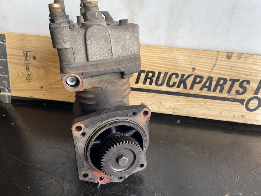 SCANIA COMPRESSOR 600cc 1796663 - Motor a díly pro Nákladní auto: obrázek 2 SCANIA COMPRESSOR 600cc 1796663 - Motor a díly pro Nákladní auto: obrázek 2