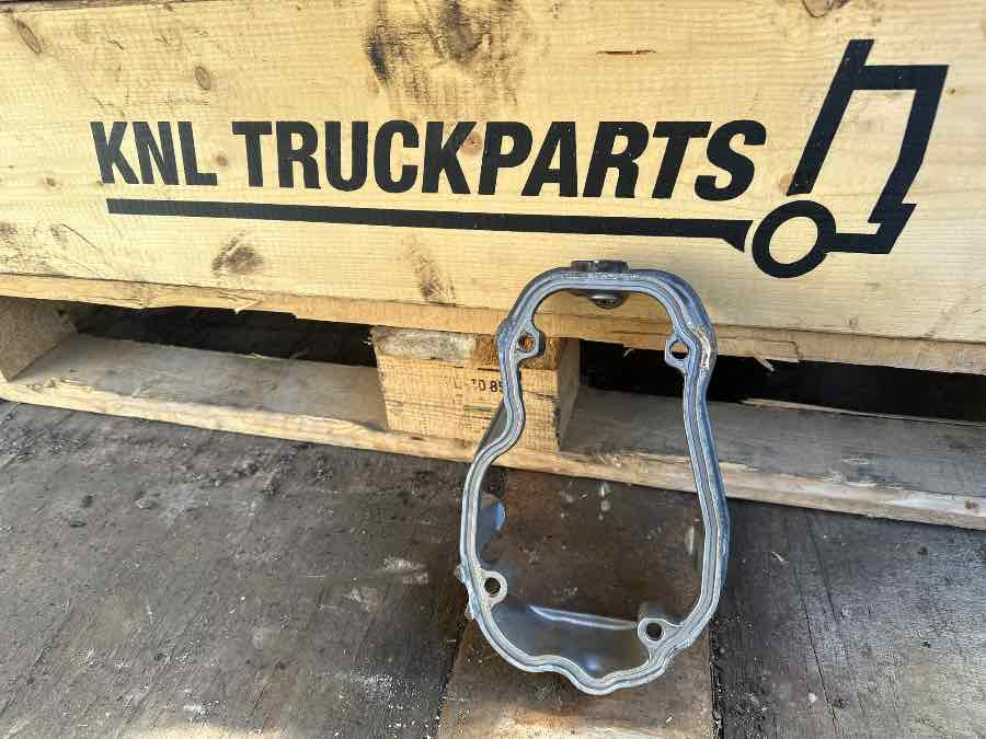 SCANIA CYLINDERHEAD COVER 1880754 - Motor a díly pro Nákladní auto: obrázek 1 SCANIA CYLINDERHEAD COVER 1880754 - Motor a díly pro Nákladní auto: obrázek 1
