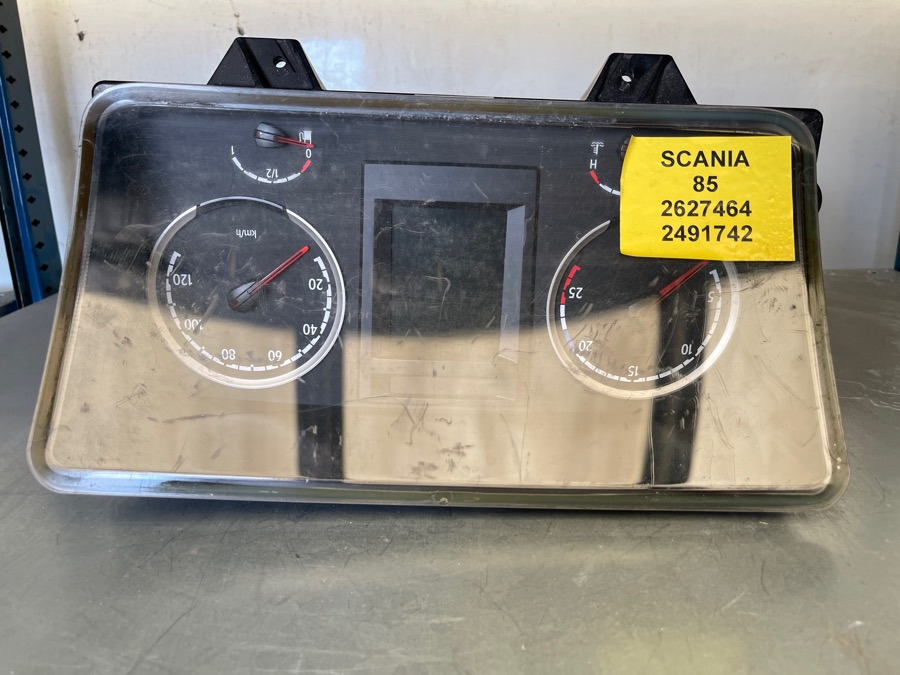 SCANIA INSTRUMENT ICL 2627464 - Palubní deska pro Nákladní auto: obrázek 1 SCANIA INSTRUMENT ICL 2627464 - Palubní deska pro Nákladní auto: obrázek 1