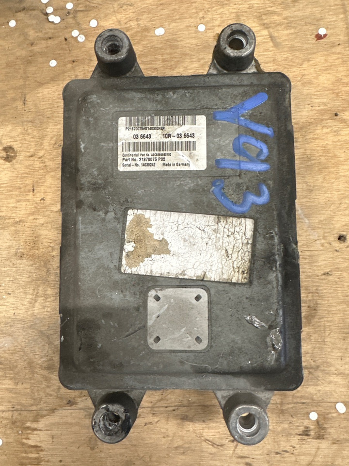 VOLVO ECU 21870075 P02 - Elektrický systém pro Nákladní auto: obrázek 1 VOLVO ECU 21870075 P02 - Elektrický systém pro Nákladní auto: obrázek 1