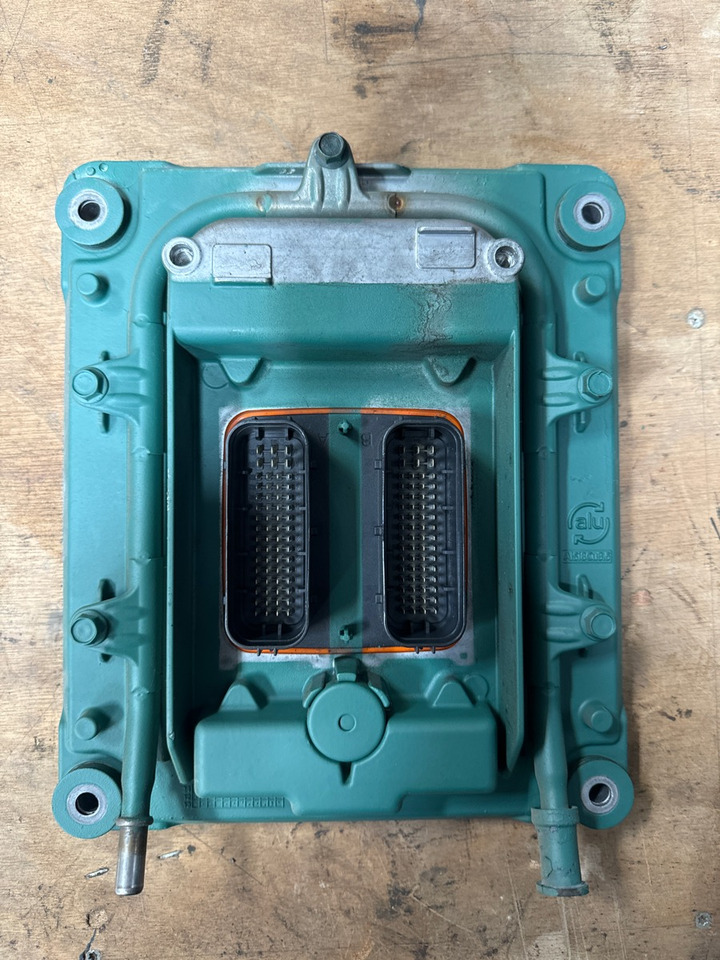 VOLVO ECU 21900541 P02 - Elektrický systém pro Nákladní auto: obrázek 2 VOLVO ECU 21900541 P02 - Elektrický systém pro Nákladní auto: obrázek 2