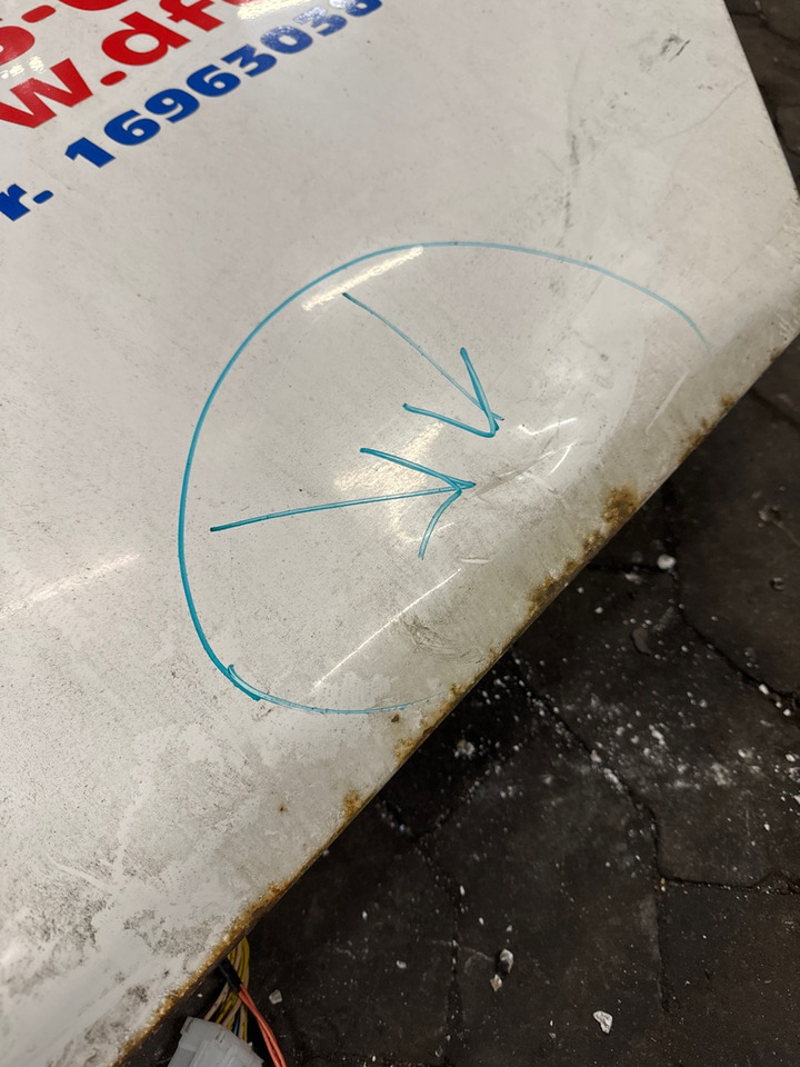 VOLVO FLE LEFT DOOR 20832731 - Kabina a interiér pro Nákladní auto: obrázek 2 VOLVO FLE LEFT DOOR 20832731 - Kabina a interiér pro Nákladní auto: obrázek 2