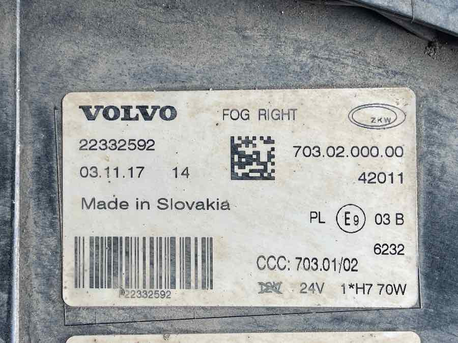 VOLVO FOG LAMP 22332592 RH - Světlo/ Osvětlení pro Nákladní auto: obrázek 3 VOLVO FOG LAMP 22332592 RH - Světlo/ Osvětlení pro Nákladní auto: obrázek 3
