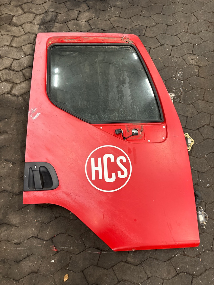 VOLVO RIGHT DOOR FLE 85112764 - Kabina a interiér pro Nákladní auto: obrázek 1 VOLVO RIGHT DOOR FLE 85112764 - Kabina a interiér pro Nákladní auto: obrázek 1