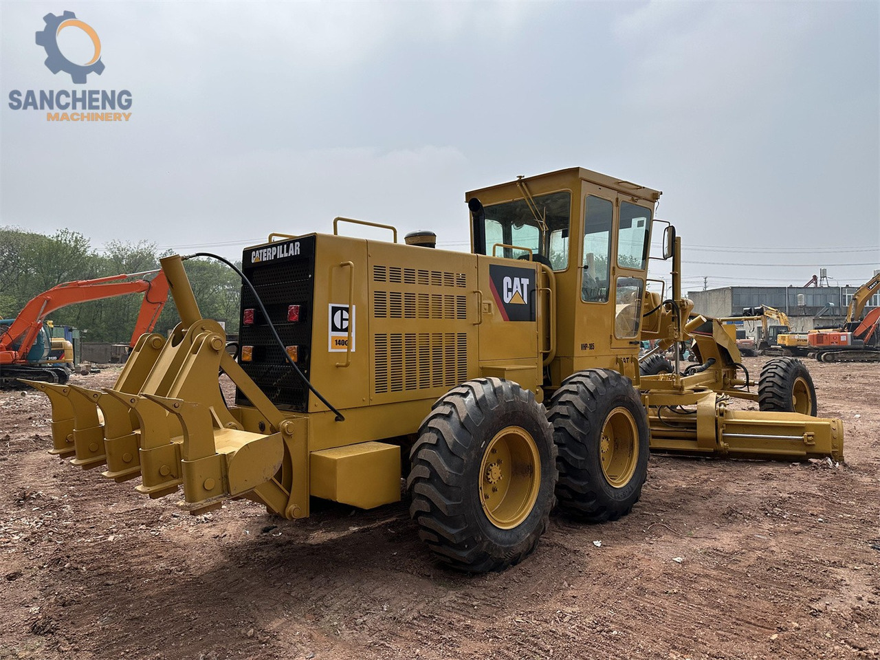 Grejdr CAT 140G: obrázek 13