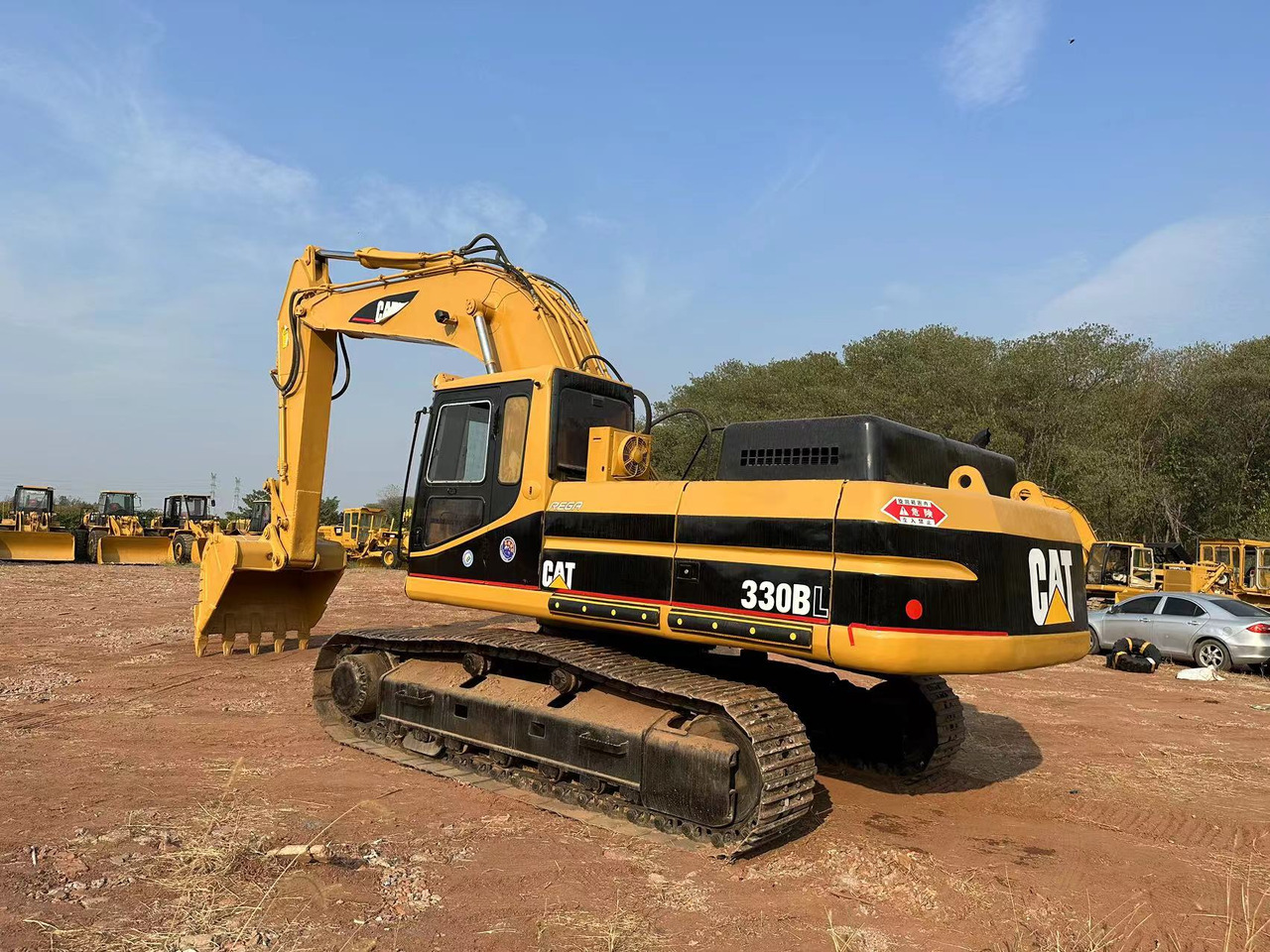 CAT 320B - Pásové rýpadlo: obrázek 5 CAT 320B - Pásové rýpadlo: obrázek 5