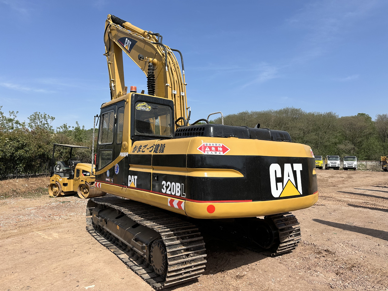 CAT 320BL - Pásové rýpadlo: obrázek 4 CAT 320BL - Pásové rýpadlo: obrázek 4
