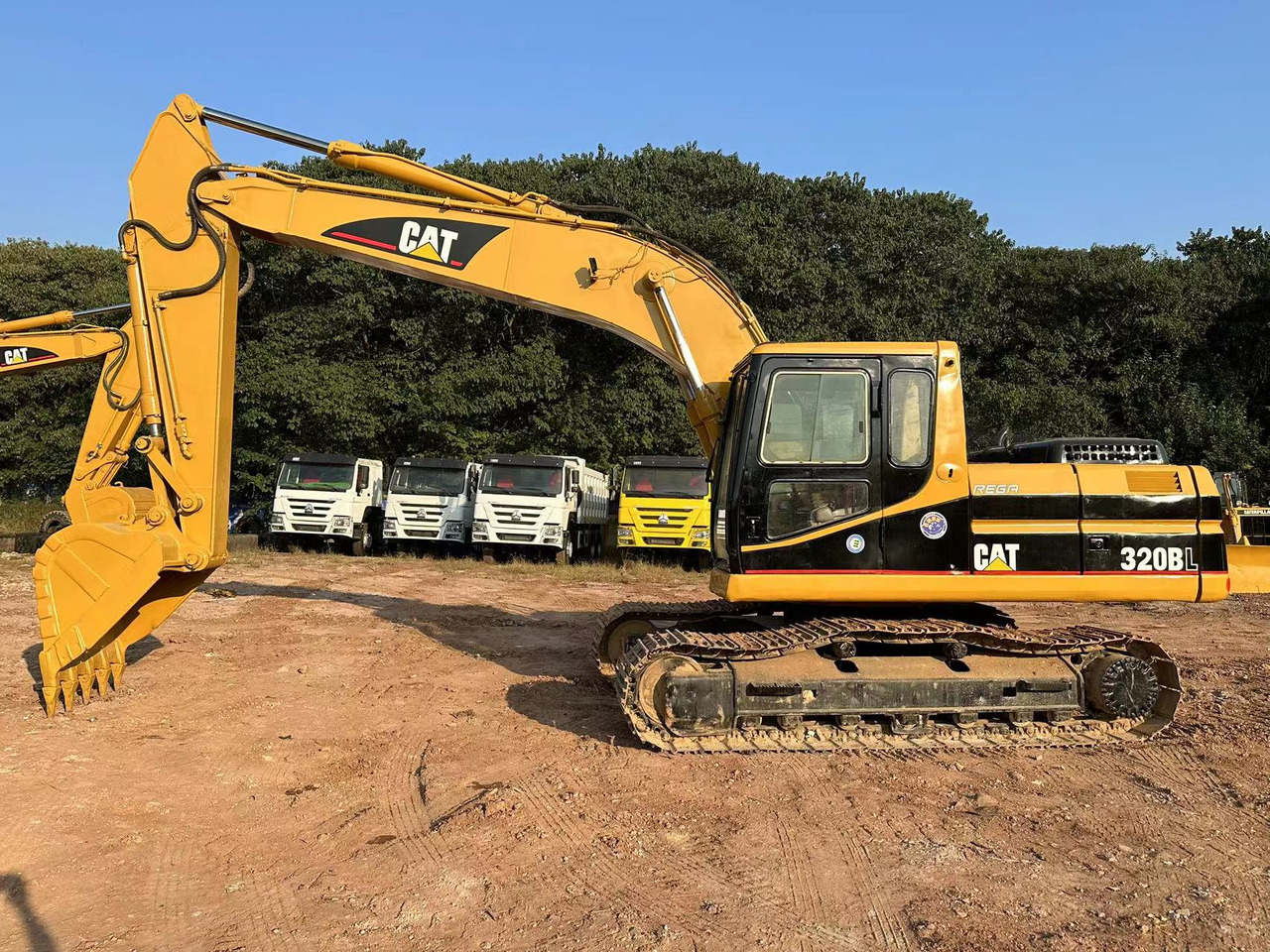 CAT 320BL - Pásové rýpadlo: obrázek 1 CAT 320BL - Pásové rýpadlo: obrázek 1