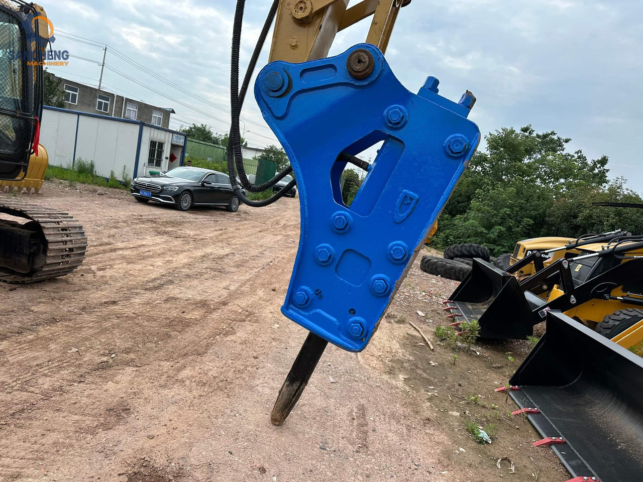 CAT 320CL crawler excavator with hammer - Pásové rýpadlo: obrázek 5 CAT 320CL crawler excavator with hammer - Pásové rýpadlo: obrázek 5