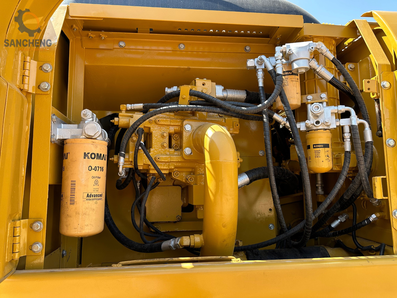 Pásové rýpadlo CAT 330CL: obrázek 10 Pásové rýpadlo CAT 330CL: obrázek 10