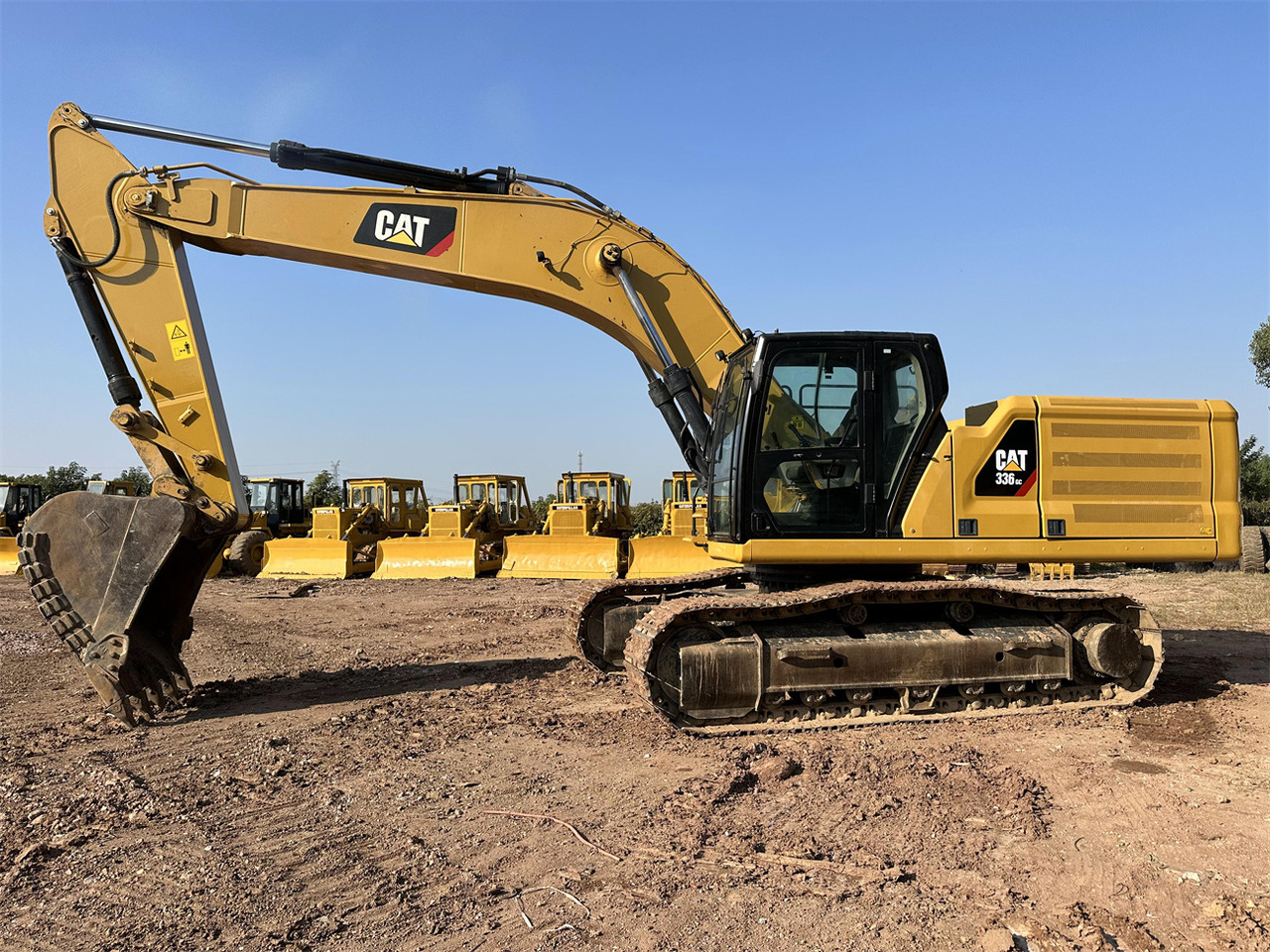 Pásové rýpadlo CAT 336GC: obrázek 16