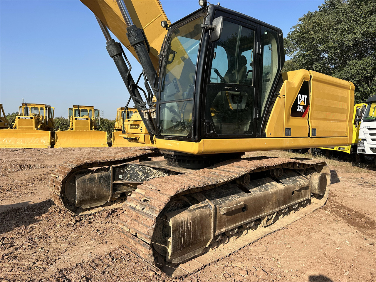 Pásové rýpadlo CAT 336GC: obrázek 17