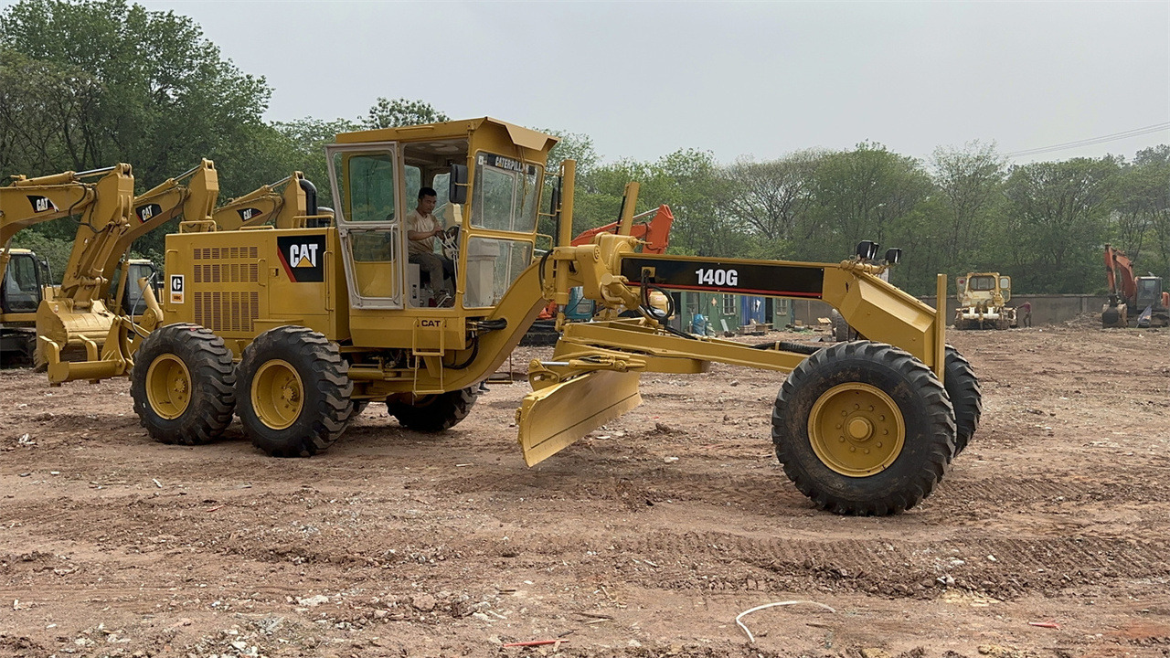CATERPILLAR 140G - Grejdr: obrázek 3 CATERPILLAR 140G - Grejdr: obrázek 3