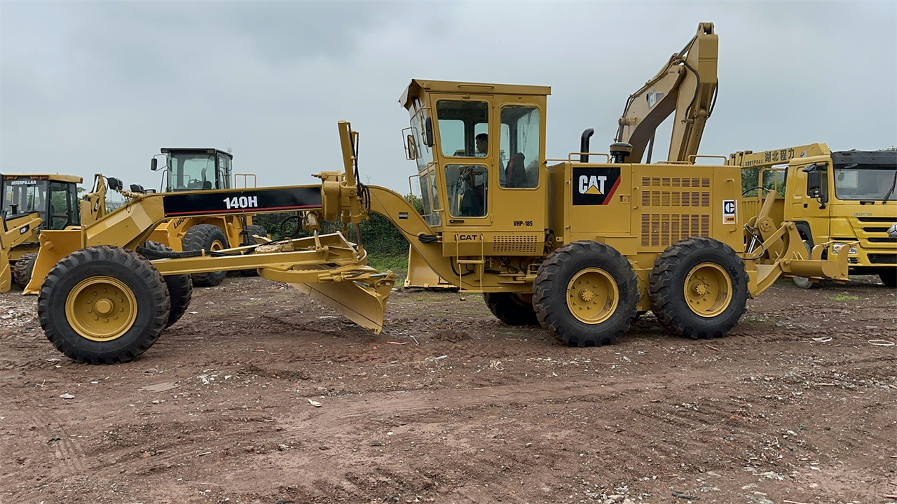 CATERPILLAR 140H - Grejdr: obrázek 2 CATERPILLAR 140H - Grejdr: obrázek 2
