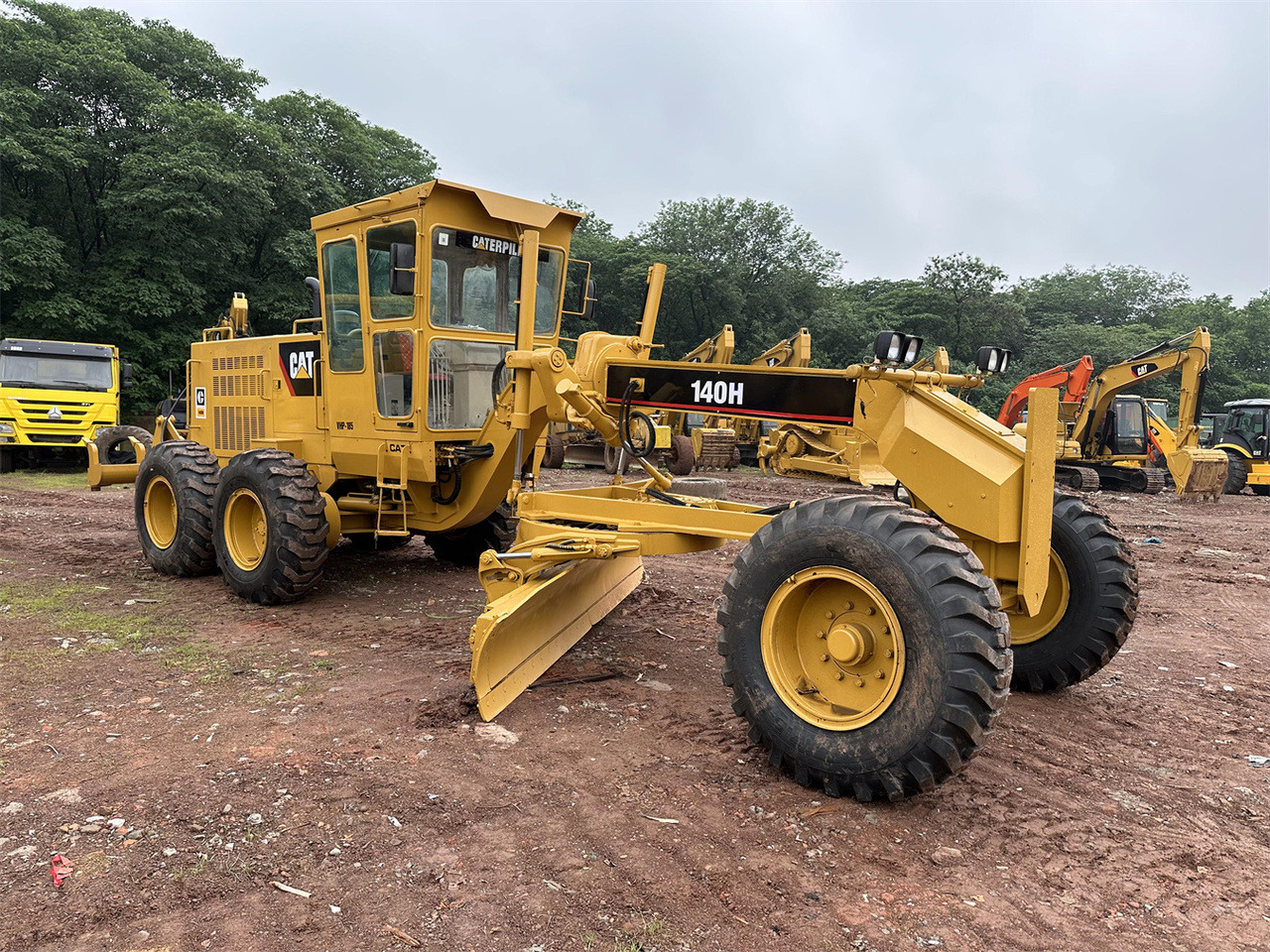 Grejdr CATERPILLAR 140H: obrázek 6