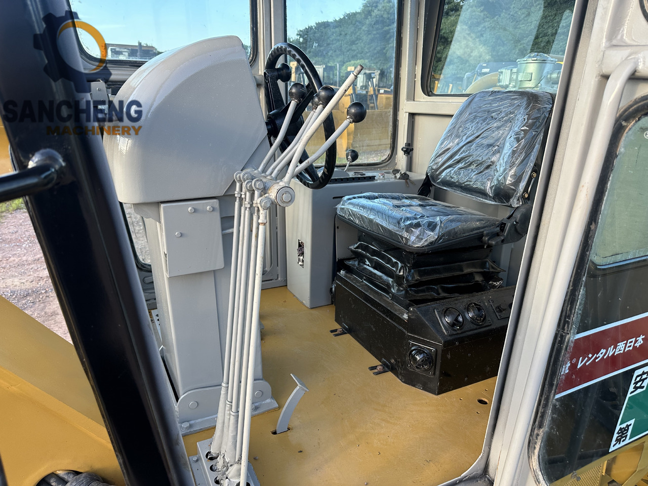 Grejdr CATERPILLAR 140K motor grader: obrázek 9