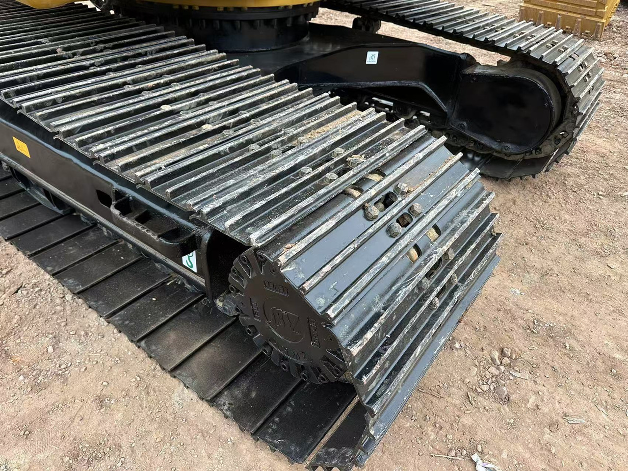 Pásové rýpadlo CATERPILLAR 320C: obrázek 11