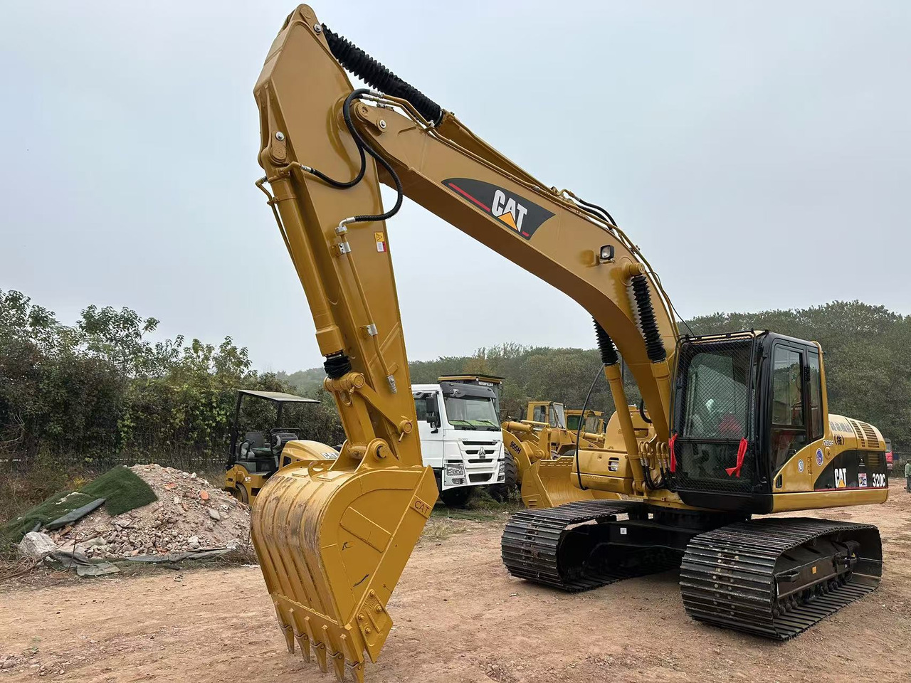 Pásové rýpadlo CATERPILLAR 320C: obrázek 8