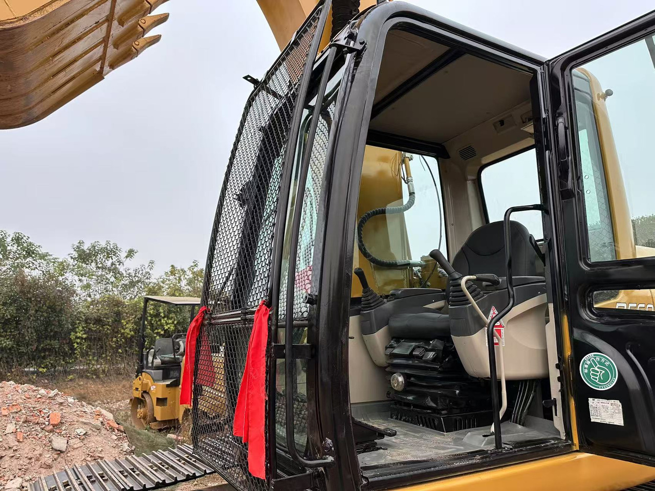 Pásové rýpadlo CATERPILLAR 320C: obrázek 9