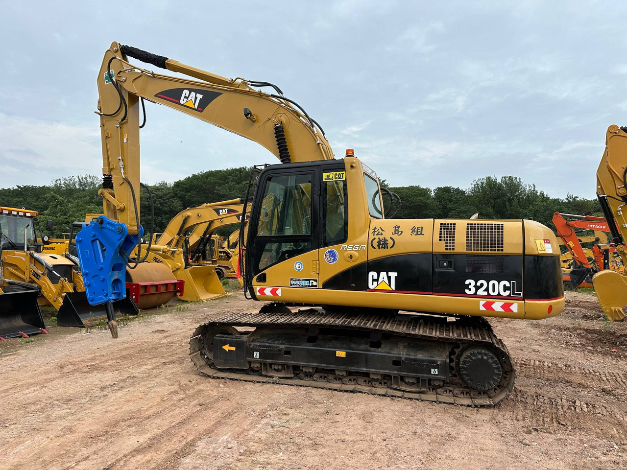 CATERPILLAR 320CL - Pásové rýpadlo: obrázek 4 CATERPILLAR 320CL - Pásové rýpadlo: obrázek 4