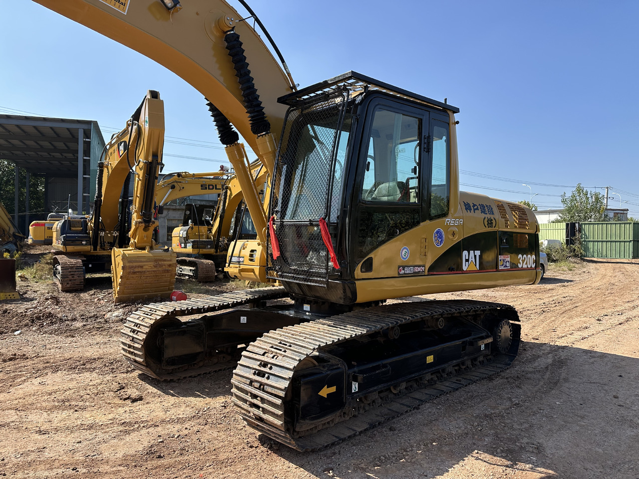 CATERPILLAR 320CL - Pásové rýpadlo: obrázek 4 CATERPILLAR 320CL - Pásové rýpadlo: obrázek 4