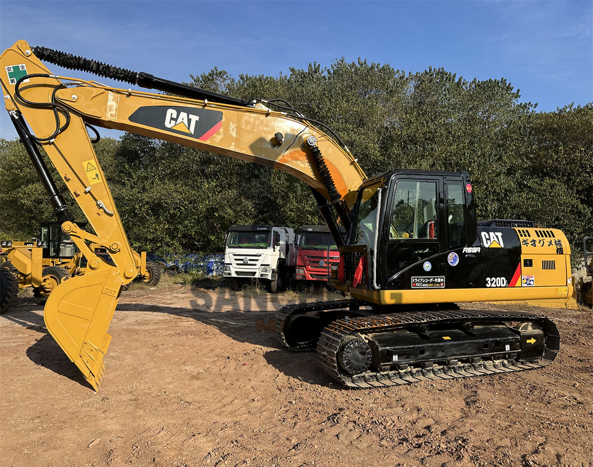CATERPILLAR 320DL - Pásové rýpadlo: obrázek 2 CATERPILLAR 320DL - Pásové rýpadlo: obrázek 2
