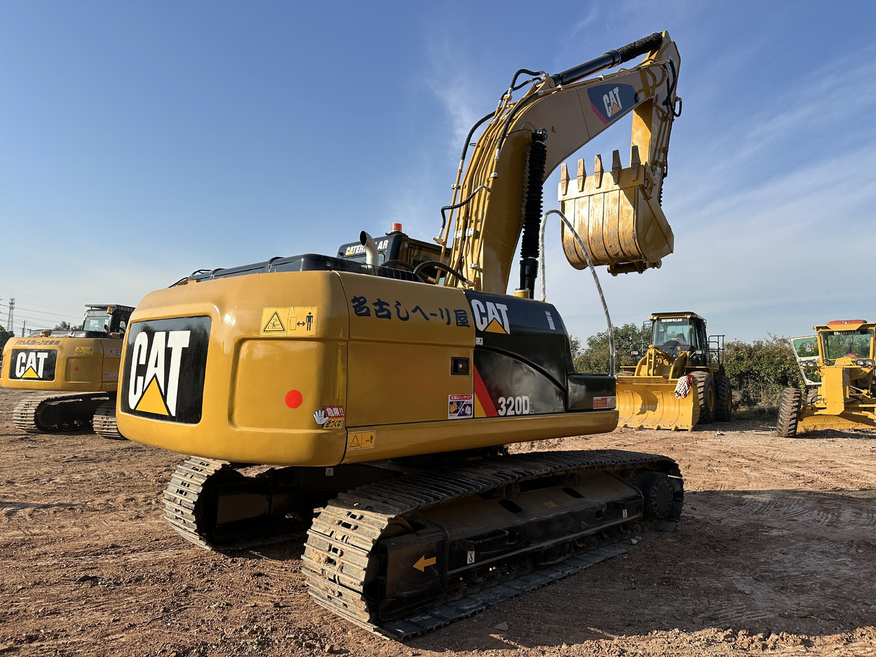 CATERPILLAR 320DL - Pásové rýpadlo: obrázek 4 CATERPILLAR 320DL - Pásové rýpadlo: obrázek 4