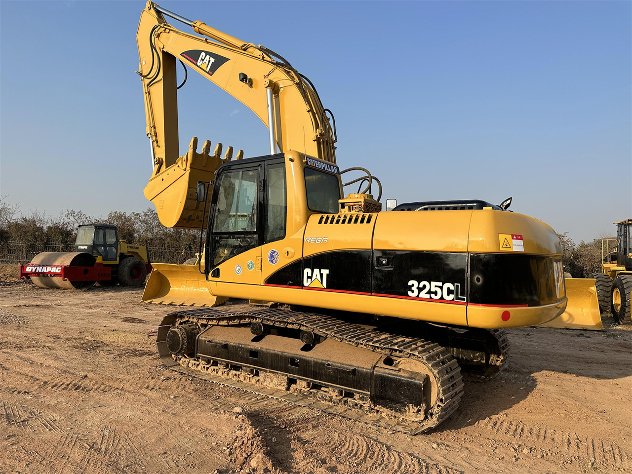 CATERPILLAR 325C - Pásové rýpadlo: obrázek 1 CATERPILLAR 325C - Pásové rýpadlo: obrázek 1