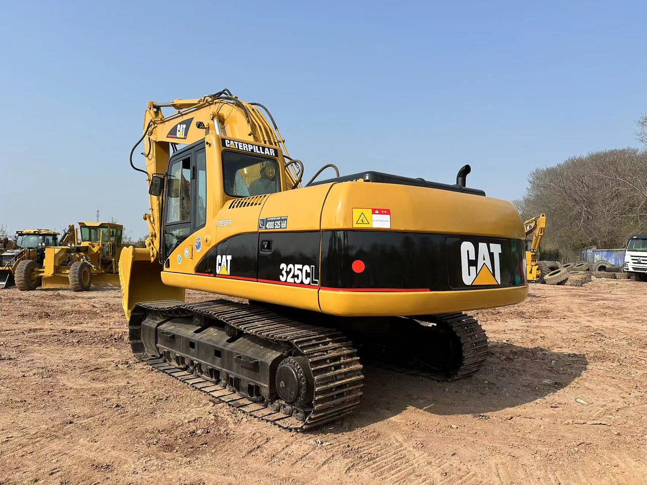 CATERPILLAR 325C - Pásové rýpadlo: obrázek 5 CATERPILLAR 325C - Pásové rýpadlo: obrázek 5