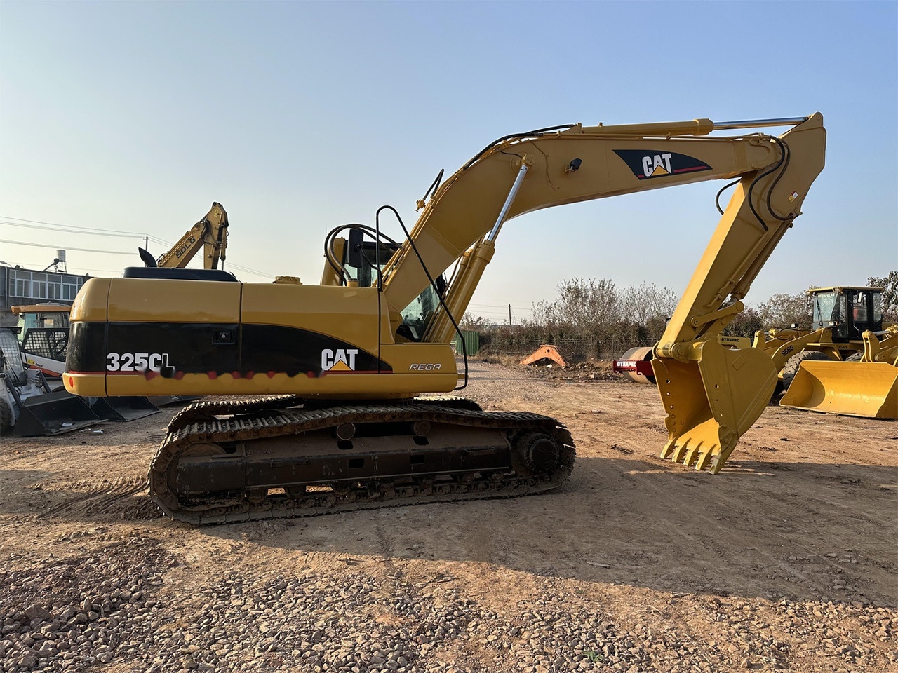 CATERPILLAR 325CL - Pásové rýpadlo: obrázek 5 CATERPILLAR 325CL - Pásové rýpadlo: obrázek 5