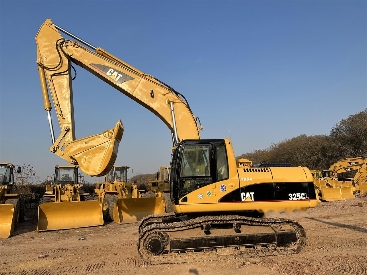 CATERPILLAR 325CL - Pásové rýpadlo: obrázek 3 CATERPILLAR 325CL - Pásové rýpadlo: obrázek 3