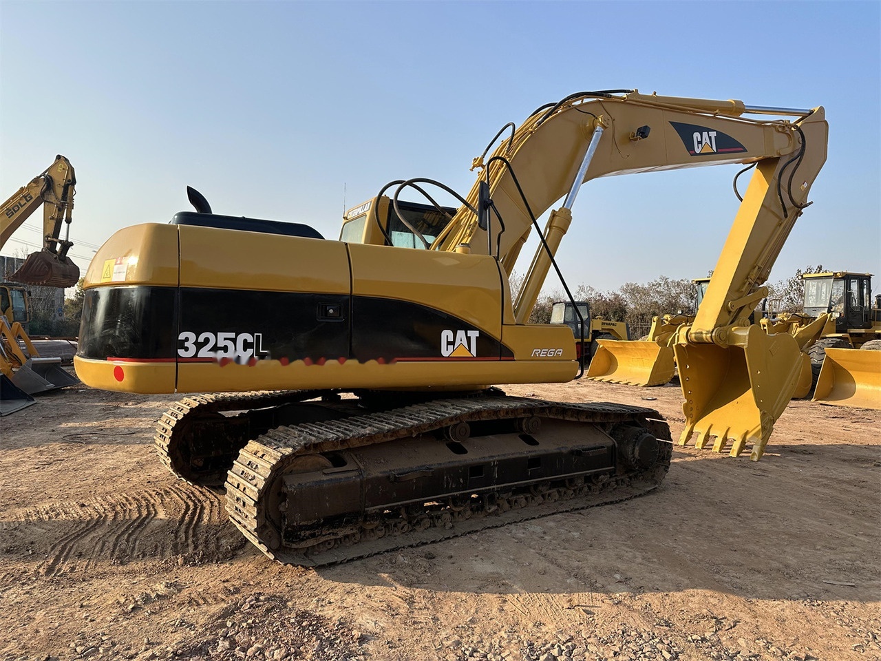 CATERPILLAR 325CL - Pásové rýpadlo: obrázek 4 CATERPILLAR 325CL - Pásové rýpadlo: obrázek 4