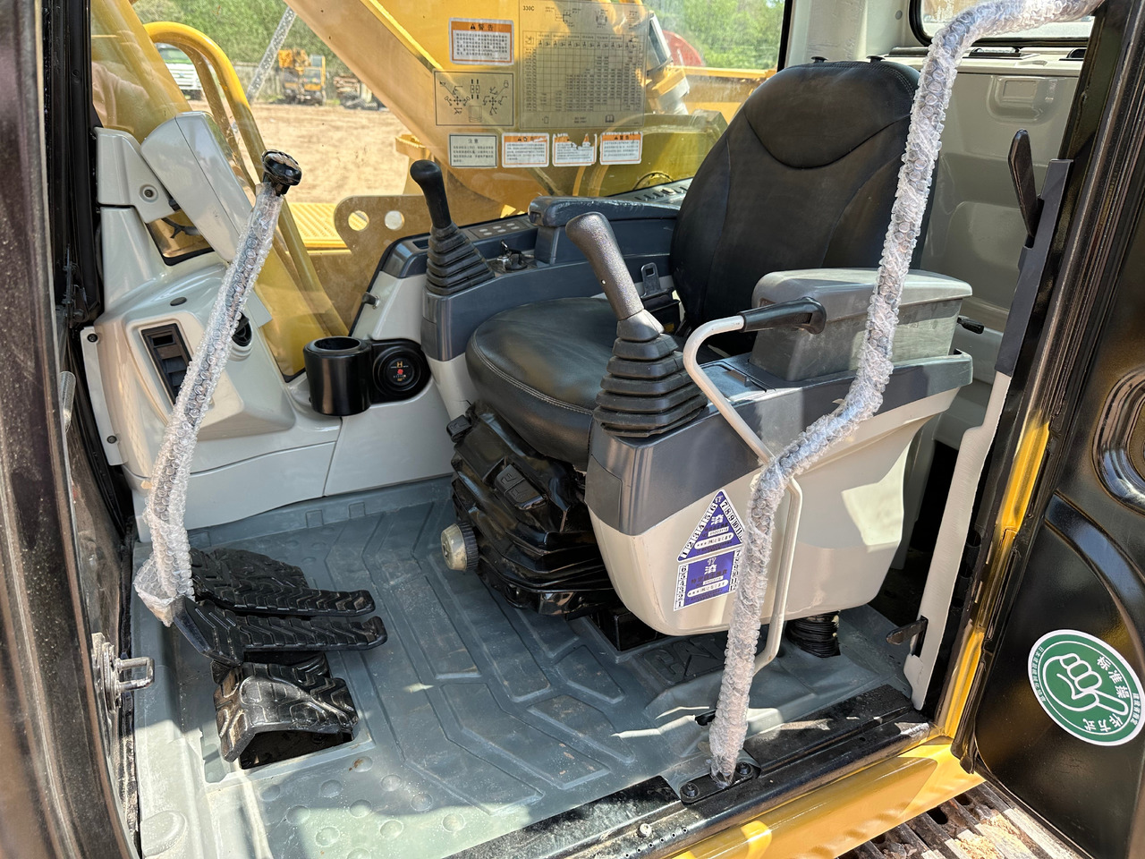 CATERPILLAR 330CL - Pásové rýpadlo: obrázek 5 CATERPILLAR 330CL - Pásové rýpadlo: obrázek 5