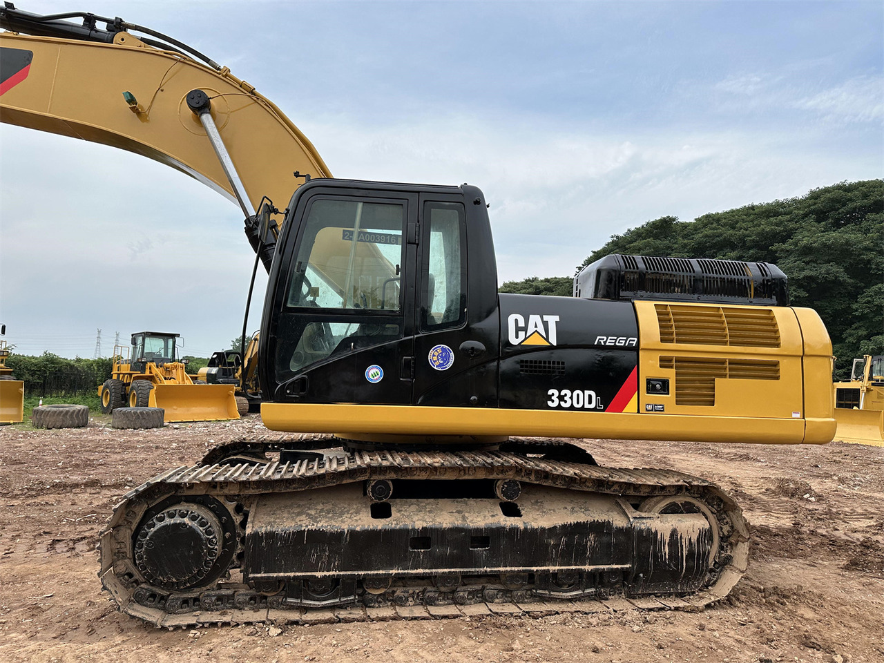 CATERPILLAR 330DL - Pásové rýpadlo: obrázek 5 CATERPILLAR 330DL - Pásové rýpadlo: obrázek 5