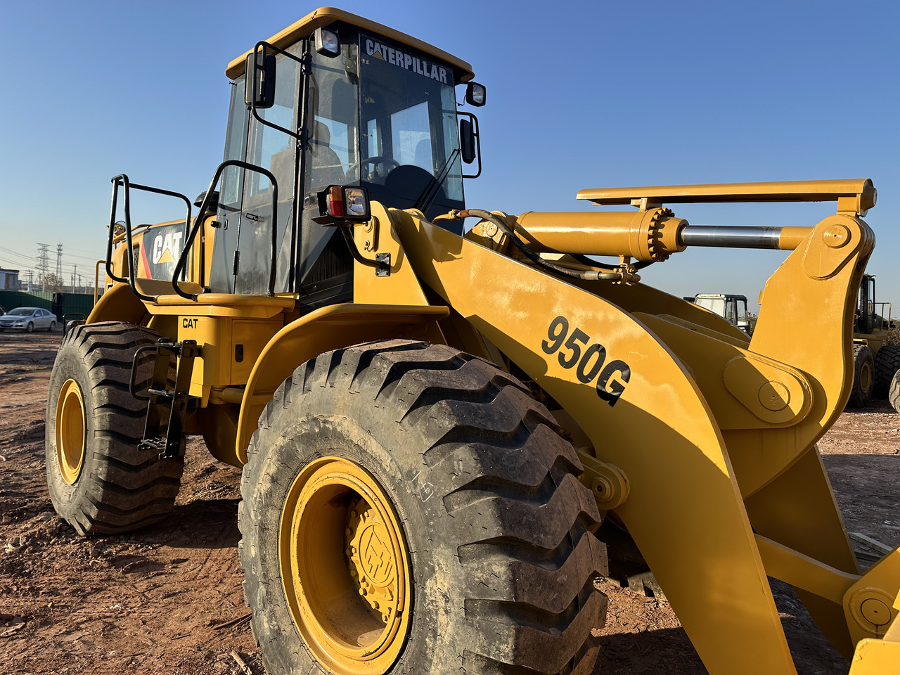 CATERPILLAR 950G - Kolový nakladač: obrázek 4 CATERPILLAR 950G - Kolový nakladač: obrázek 4