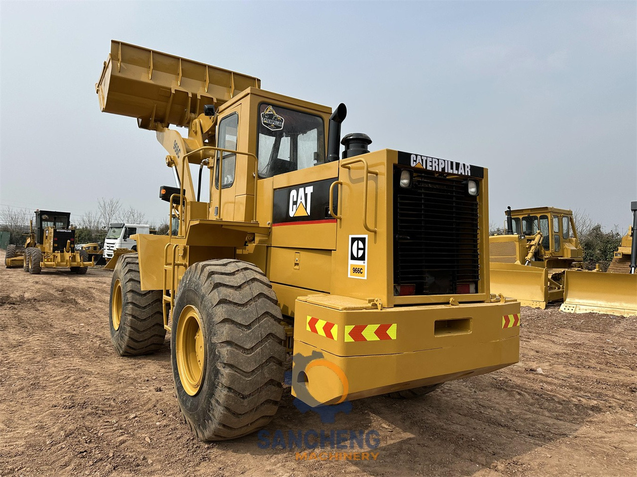 CATERPILLAR 966C - Kolový nakladač: obrázek 4 CATERPILLAR 966C - Kolový nakladač: obrázek 4